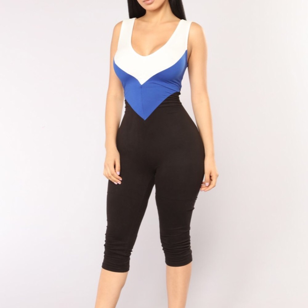 Fashion nova jumpsuit